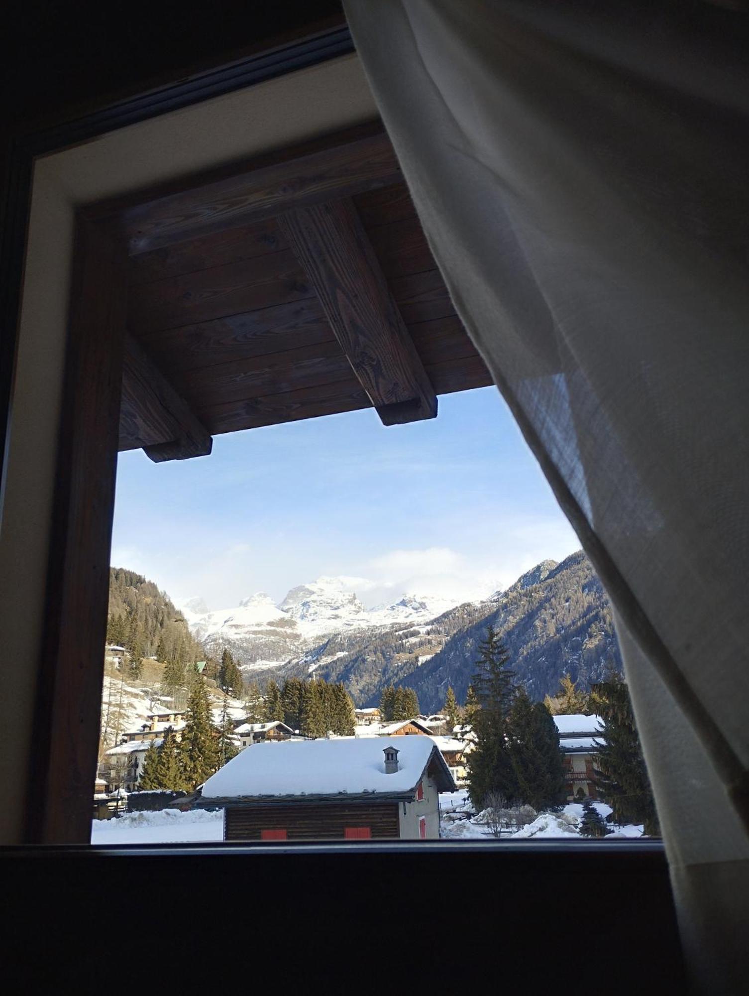 Villa Americana Chambres D'Hotes Champoluc Exterior foto